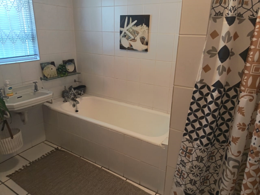 4 Bedroom Property for Sale in Boston Western Cape